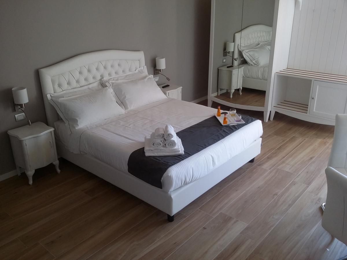 B&B Emozioni E Relax Pietole Εξωτερικό φωτογραφία
