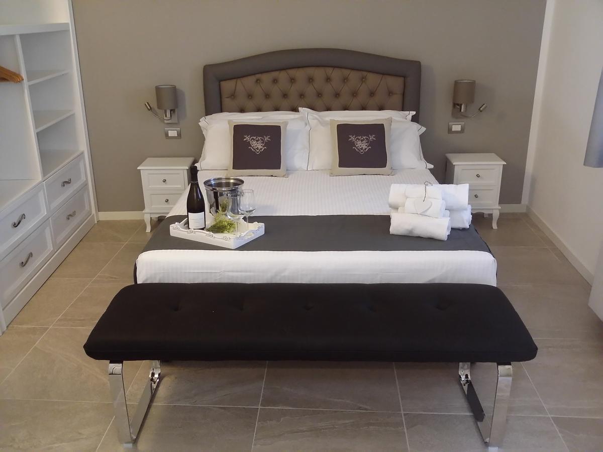 B&B Emozioni E Relax Pietole Εξωτερικό φωτογραφία